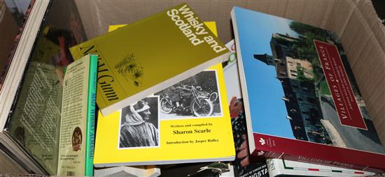 2 boxes books - Cookery, wines, etc(-)
